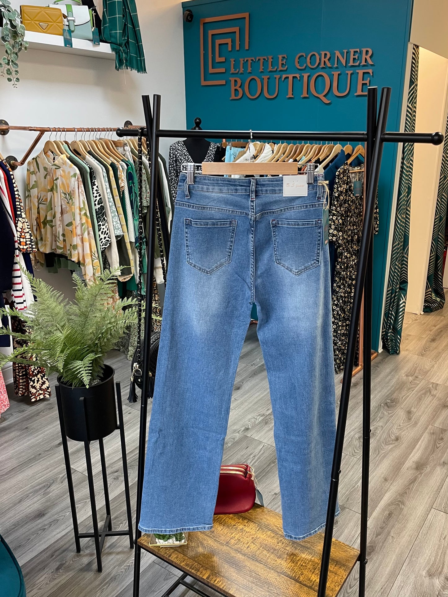 Wide Leg Denim Jeans