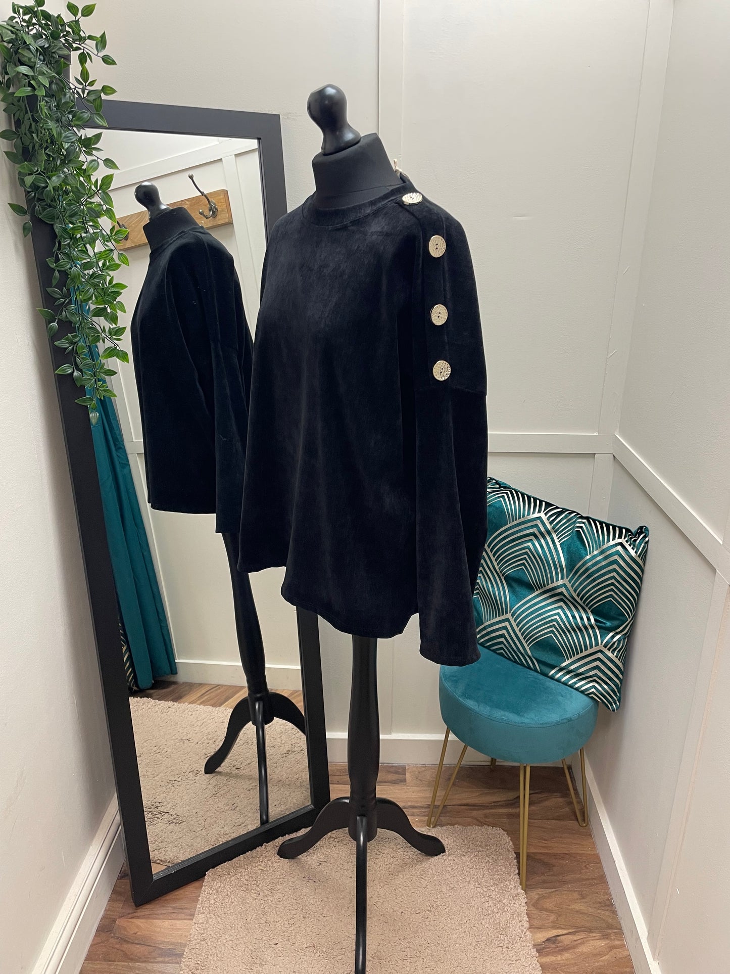 Shoulder Button Jumpers