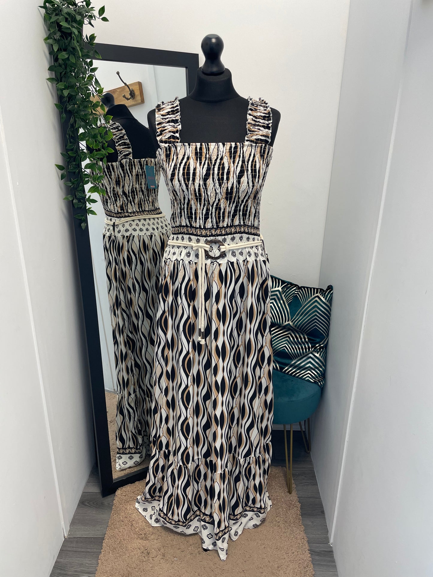 Elasticated Strap Maxi Dresses