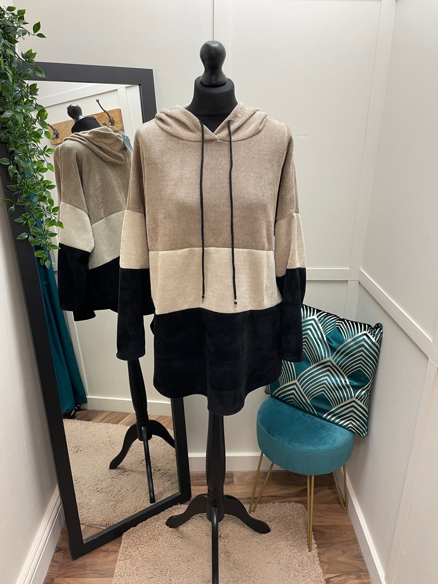 Colourblocked Hoodies