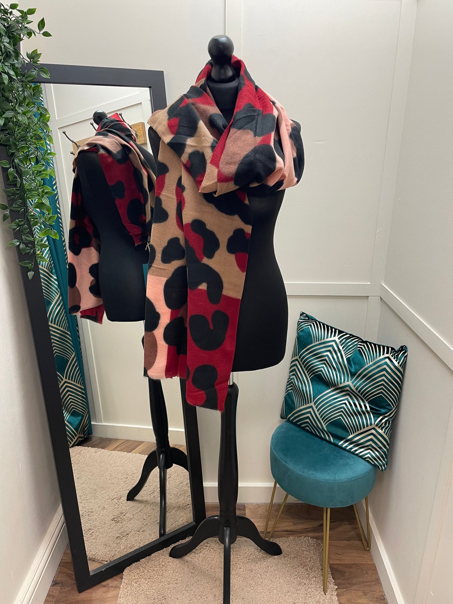 Soft Leopard Print Scarves