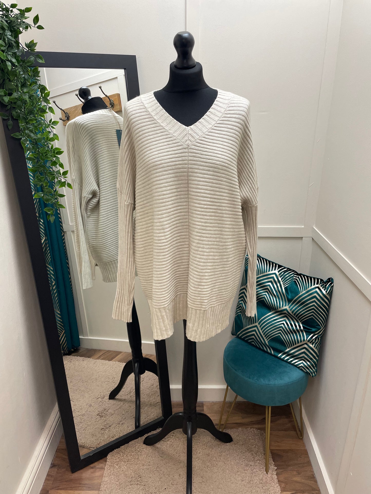 Ribbed V-Neck Jumpers