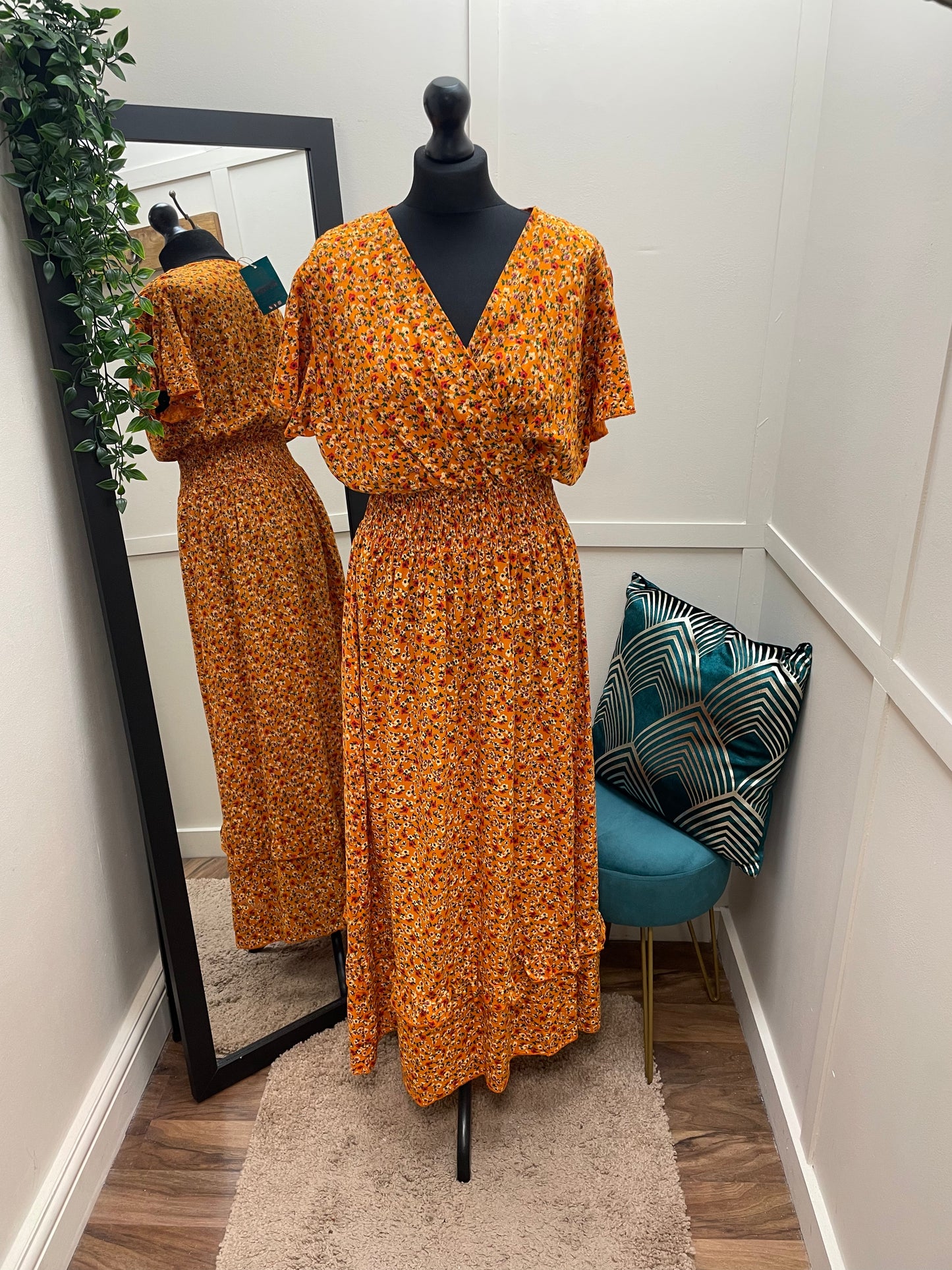 Cross Over Elasticated Floral Dresses