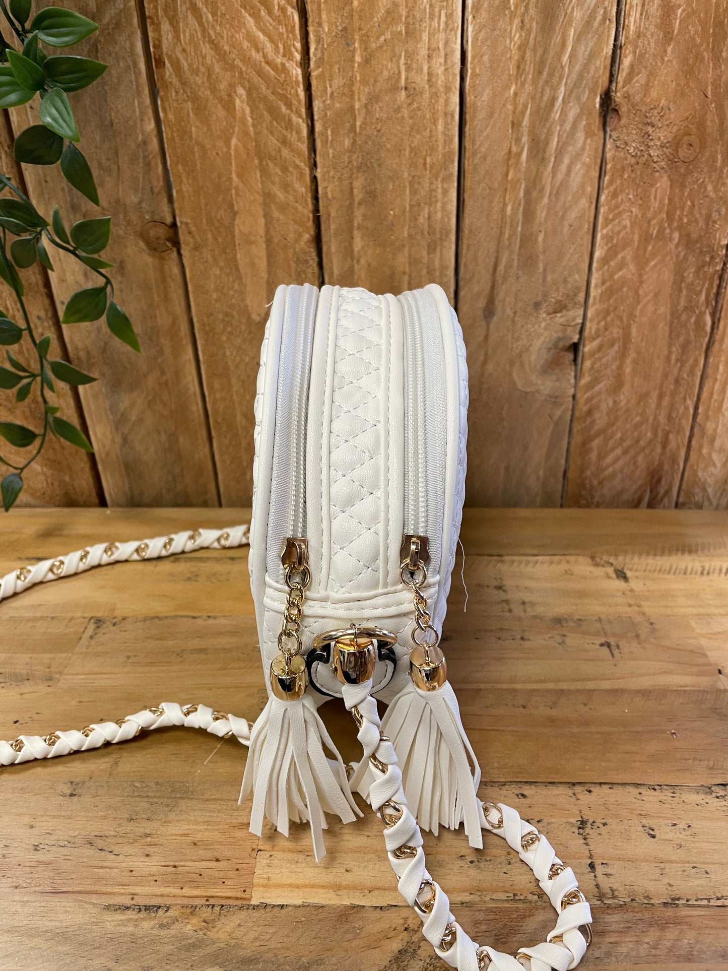 Round Crossbody Bags