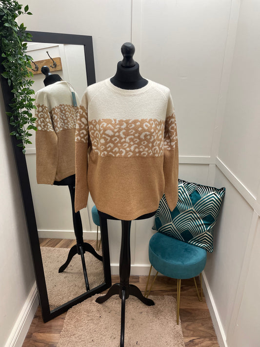 Colour Blocked Leopard Print Jumpers