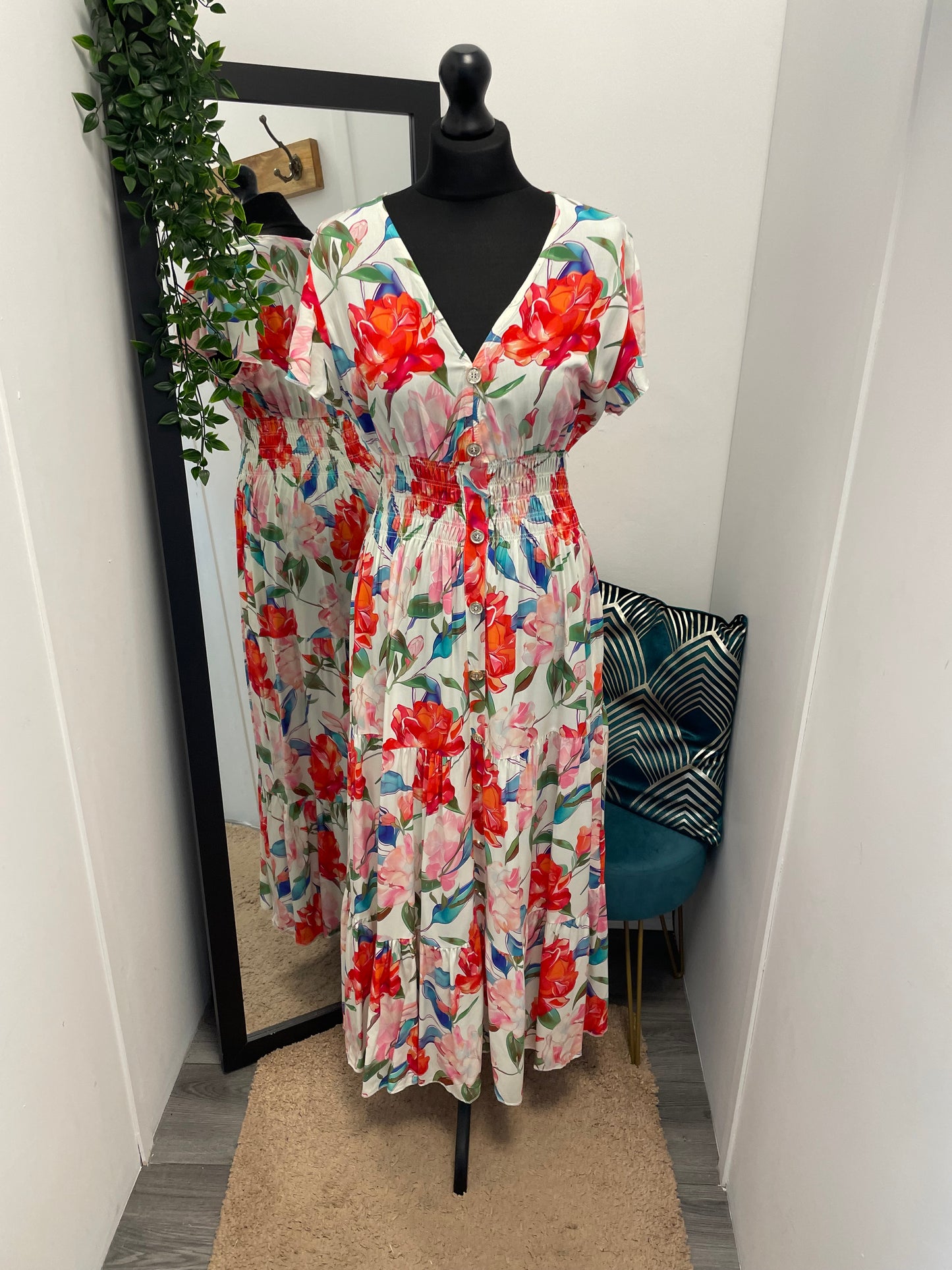 V-Neck Maxi Dresses