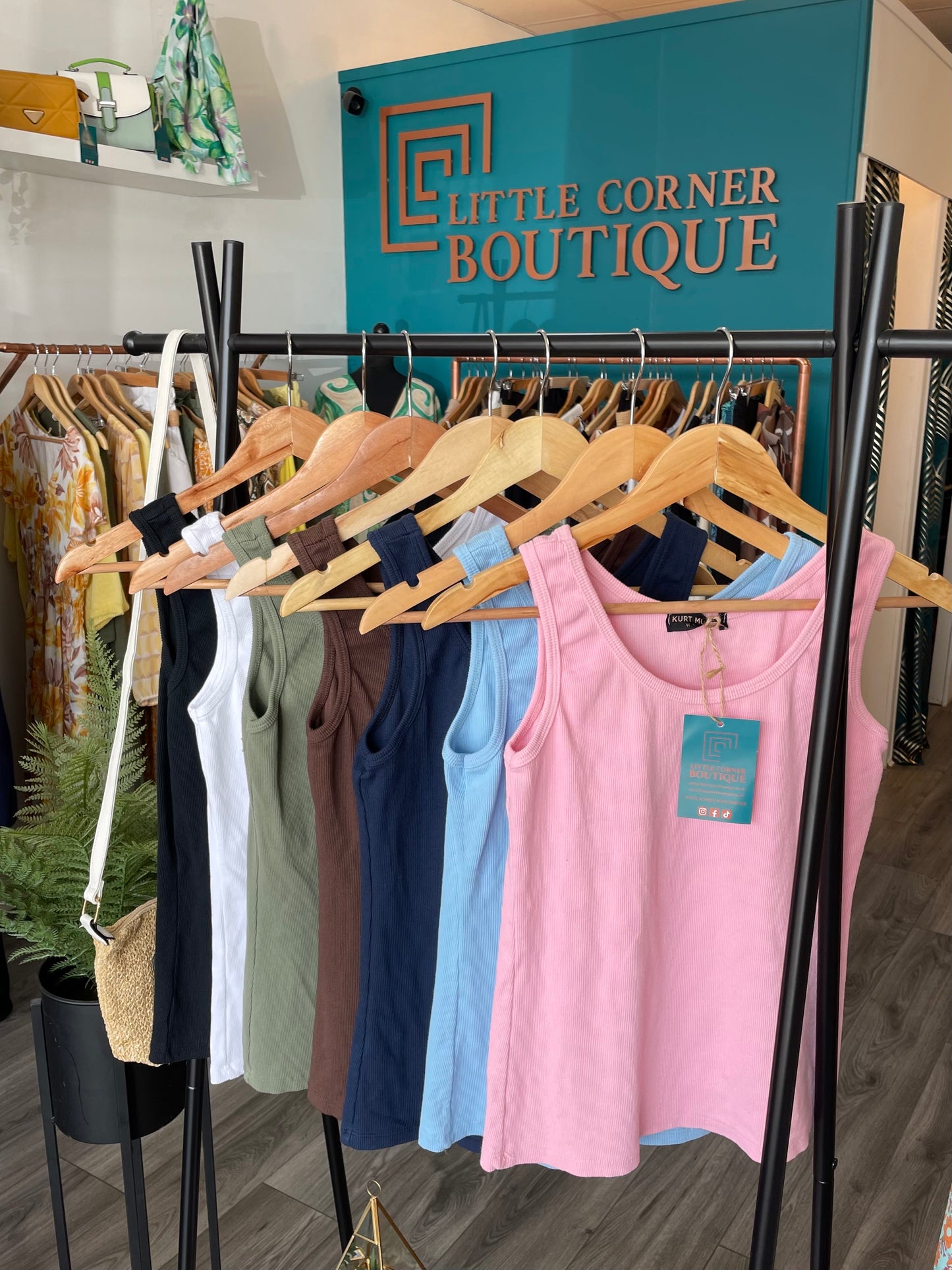 Vest Tops