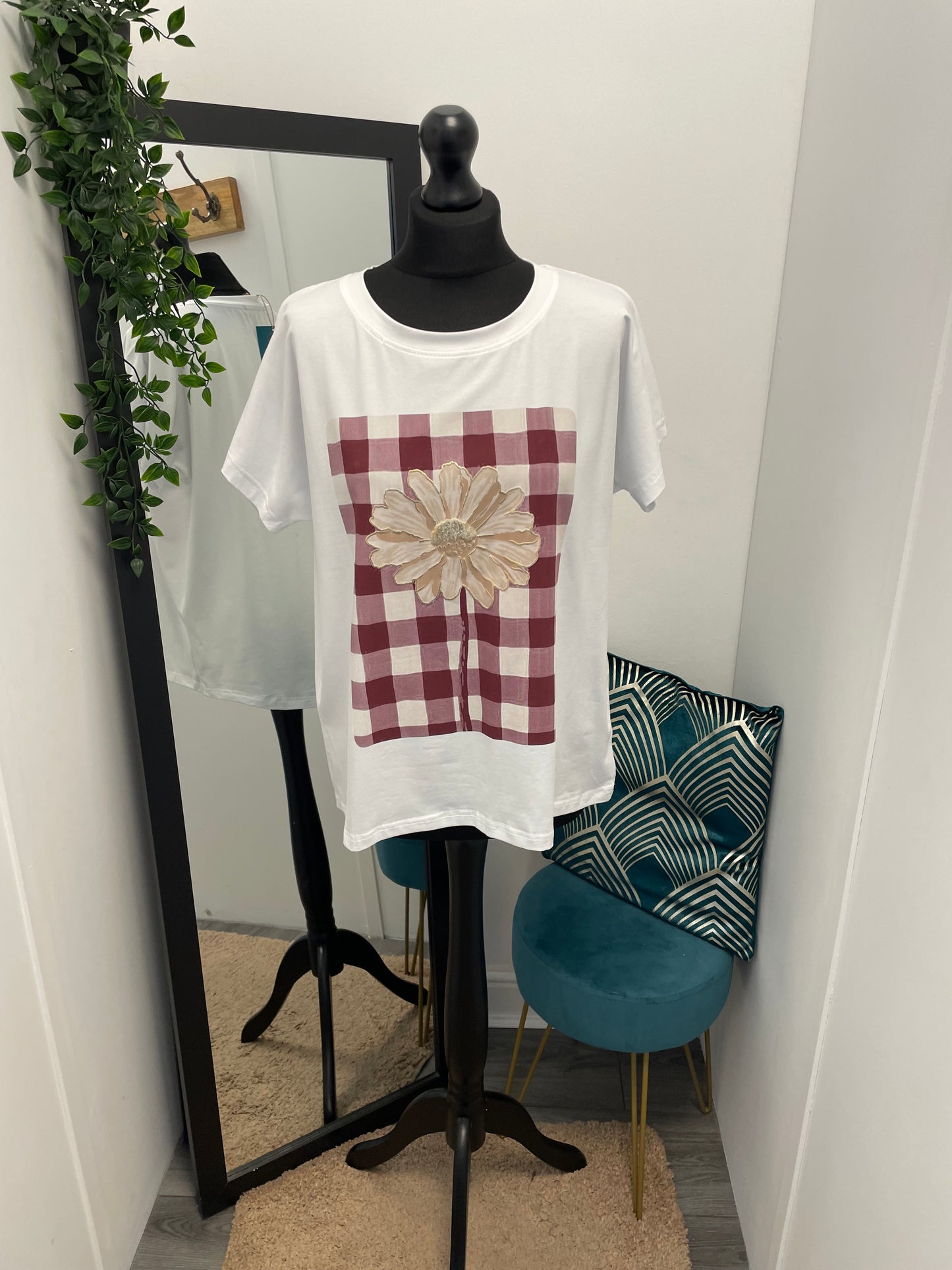 Checked Flower Print T-Shirts
