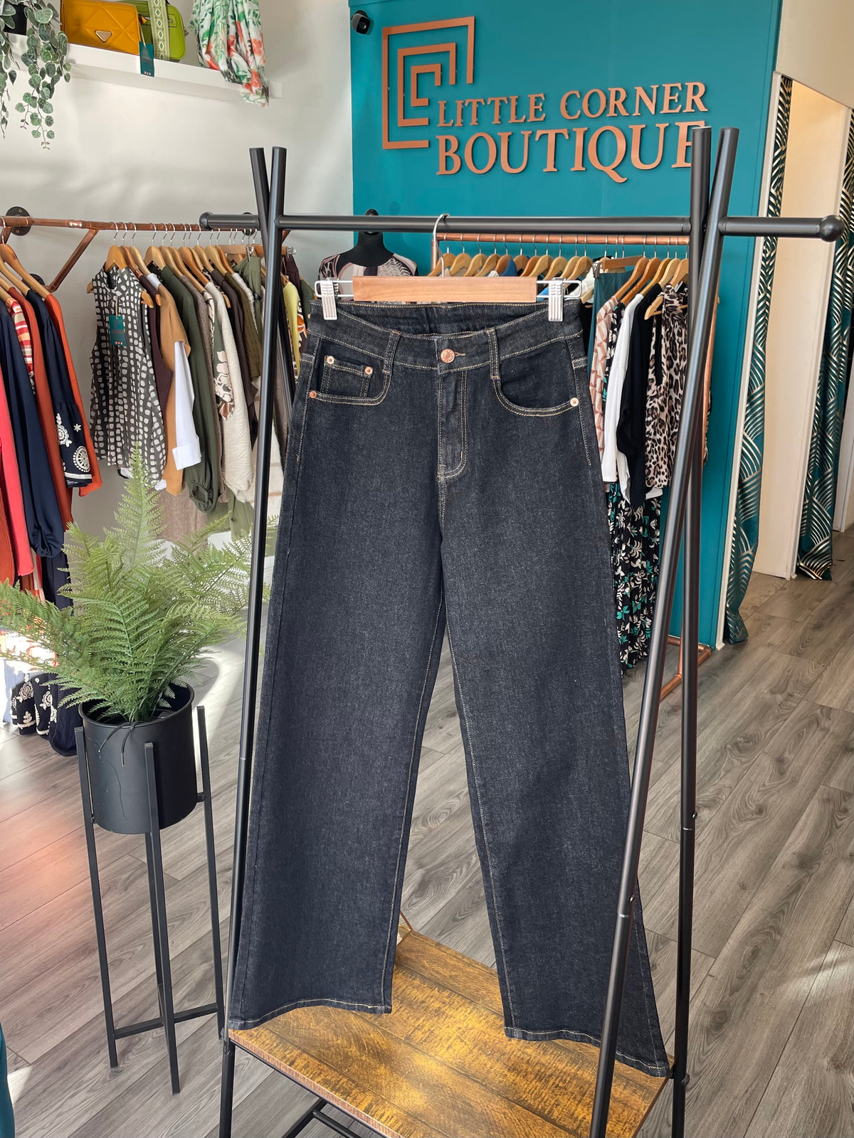 Wide Leg Denim Jeans