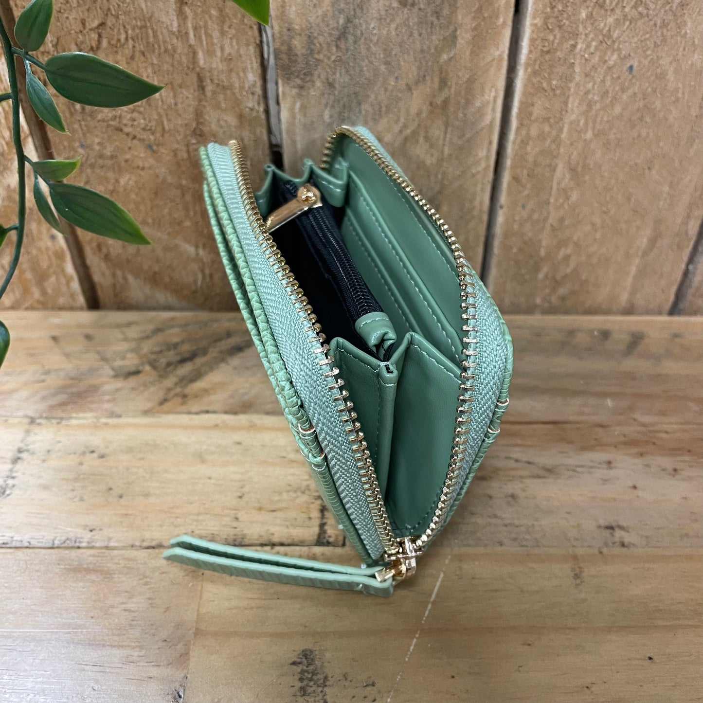 Textured Pocket Purses