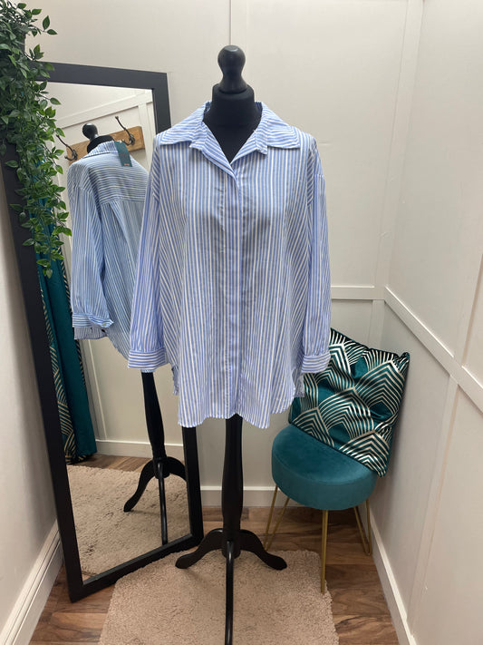 Dipped Hem Striped Shirt