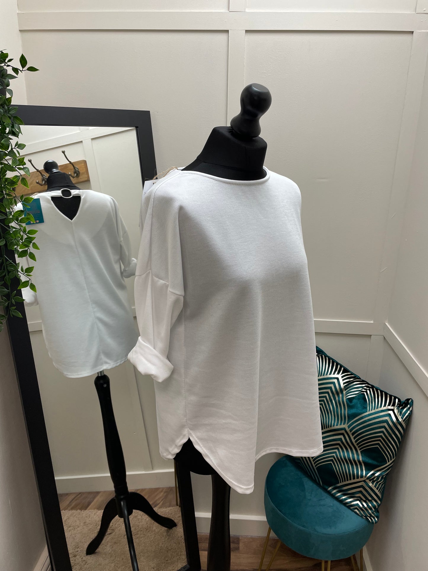 Back-Neck Ring Tops