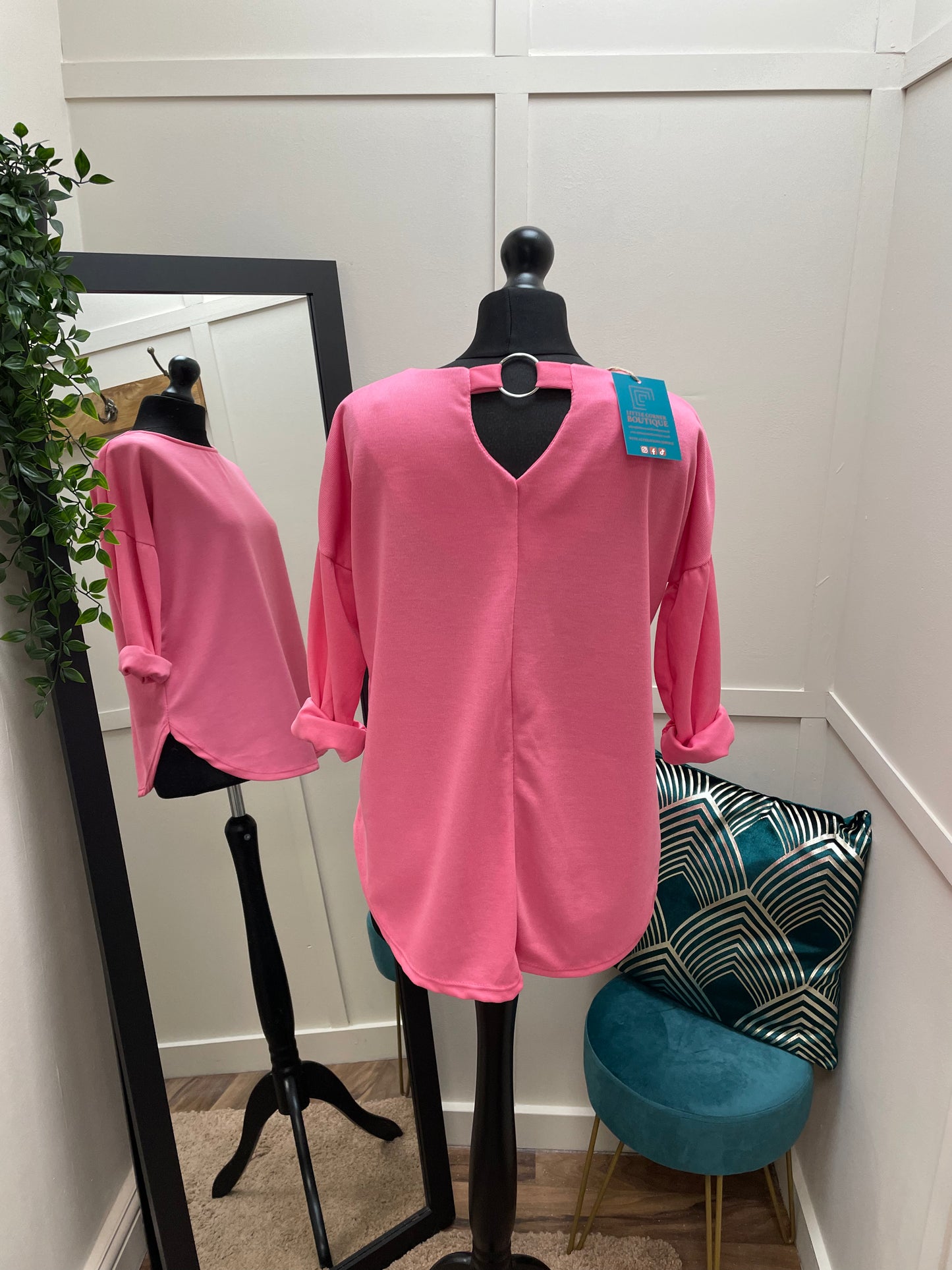 Back-Neck Ring Tops