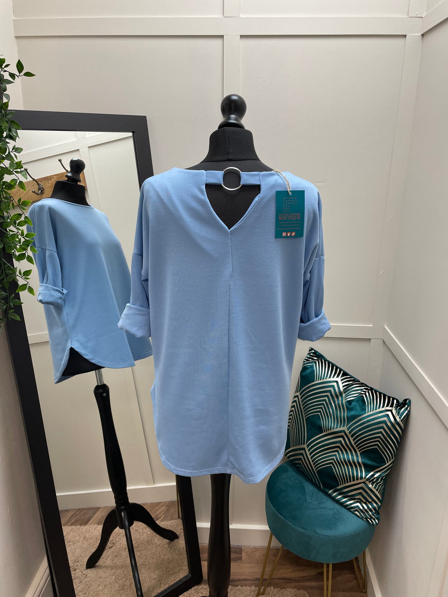 Back-Neck Ring Tops